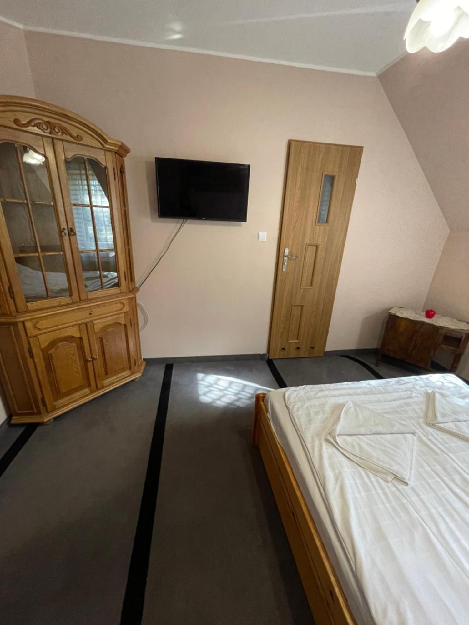 Mysliwskie Smaki U Tadka Czeczewo Buitenkant foto
